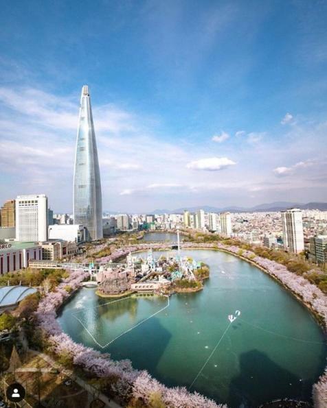 Готель Lottetower Rainbow House Сеул Екстер'єр фото